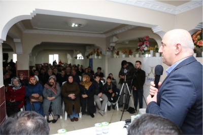 Asla belediyede oturan başkan olmayacağım’