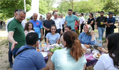 Ballıkayalar’da vatandaşla buluştu