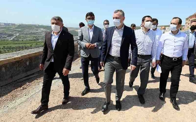 Başkan Büyükakın, Dilovası ve Darıca’daki projeleri inceledi