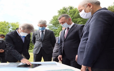 Başkan Büyükakın, “Fatih Sultan Mehmet’in emanetine sahip çıkıyoruz”