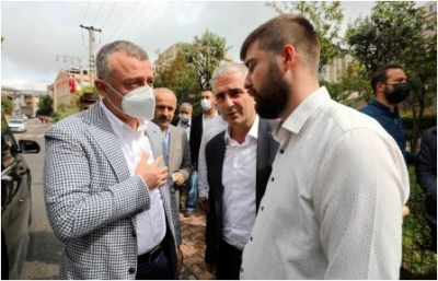 Başkan Büyükakın,  Özer ailesini yalnız bırakmadı 