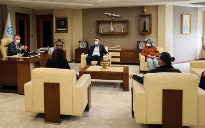 Başkan Büyükakın’dan terzi esnafına büyük destek