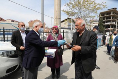 Başkan Büyükgöz Adem Yavuz Pazarı’nda