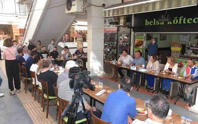 Başkan Hürriyet Belsa esnafını dinledi