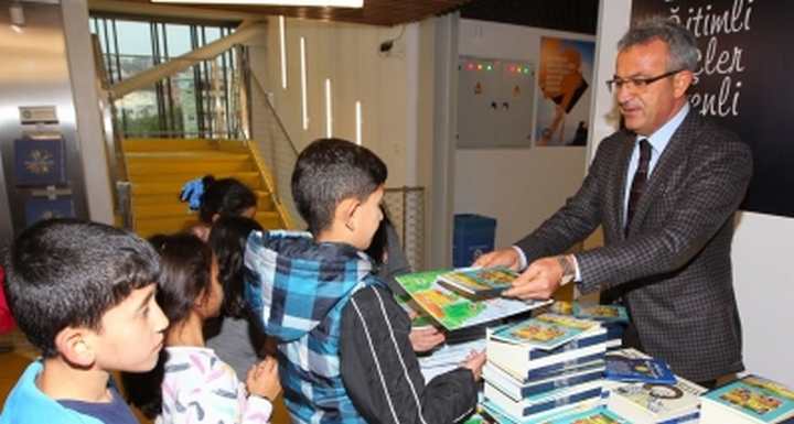 Başkan Köşker’den Kütüphaneler Haftası Mesajı 