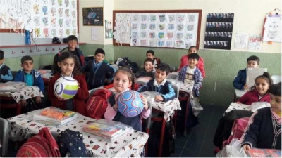 Başkan Şayir, Van’da ki öğrencileri sevindirdi