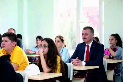          Başkan’dan Öğrencilere Mesaj