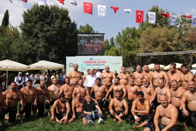 BAŞPEHLİVANLAR ER MEYDANINDA