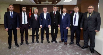 ‘’Bizim mücadelemiz, milletimize hizmet etmektir’’