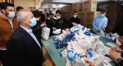 Büyükgöz AK Gençlerle Kapı Kapı Dolaştı