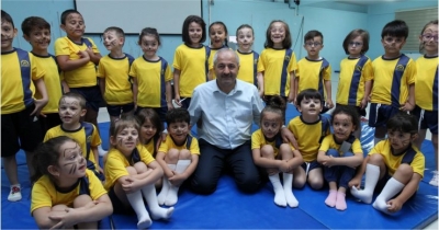 BÜYÜKGÖZ'den YAZ OKULU ÖĞRENCİLERİNE SÜRPRİZ