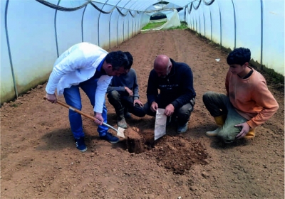 Büyükşehir’den çiftçilere ücretsiz toprak analizi