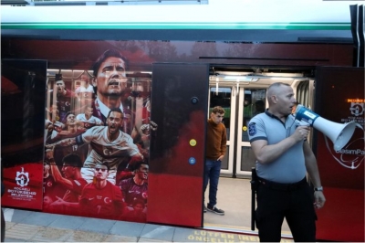 Büyükşehir'den milli maça özel ücretsiz ulaşım