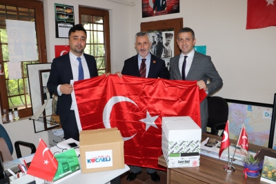 Büyükşehirden muhtarlara kırtasiye malzemesi