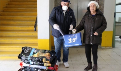 Büyükşehir’den sokak hayvanlarına 3 ton mama takviyesi