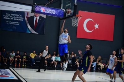 Çayırova Belediyesi, sezonu Darrüşafaka karşısında açıyor
