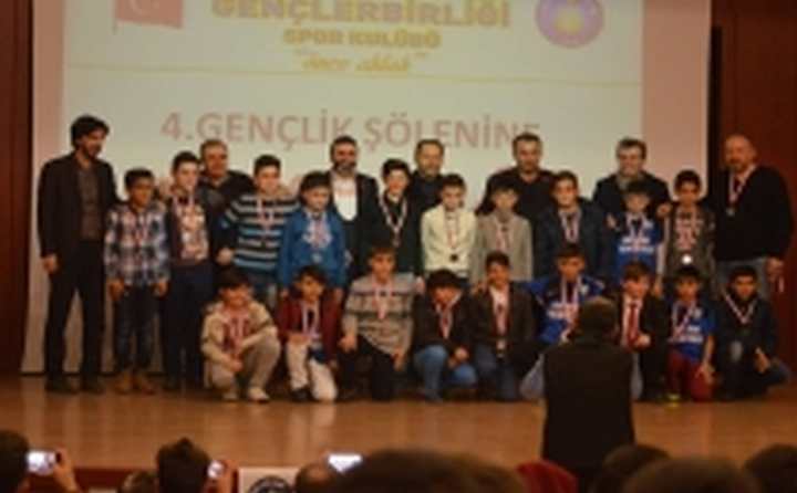 ÇAYIROVA GENÇLERBİRLİĞİ DEĞER KATMAYA DEVAM EDİYOR.