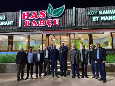 Çayırova Kızılay’ dan iftar programı.