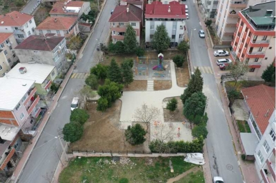 Çayırova’da iki park yenileniyor