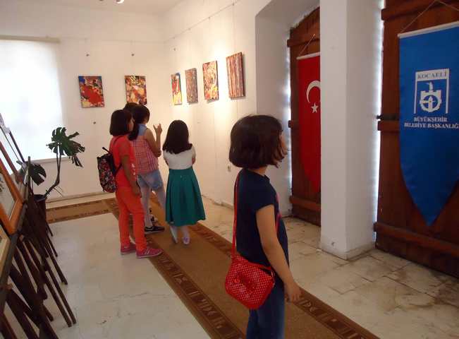 MUSA YERKAN RESİM SERGİSİ AÇILDI