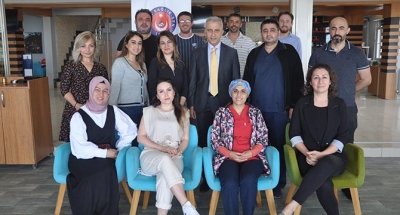 Çeker: Sarı değil, mor sendika