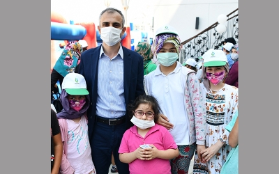 Çiftçi,” Çocuklarımızı geleceğe hazırlıyoruz”