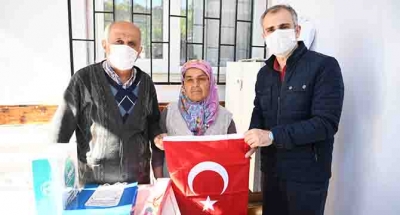 Çiftçi, şehit annelerini unutmadı