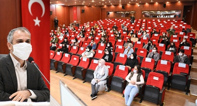 Çiftçi üniversitelilerle buluştu