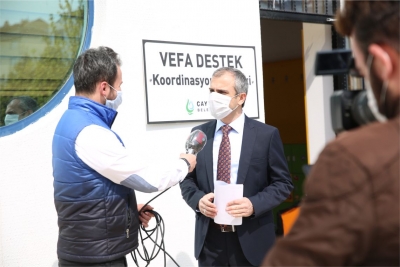 Çiftçi, virüsle mücadeleyi anlattı.