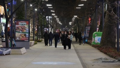 Cumhuriyet Bulvarına özel projektör sistemi