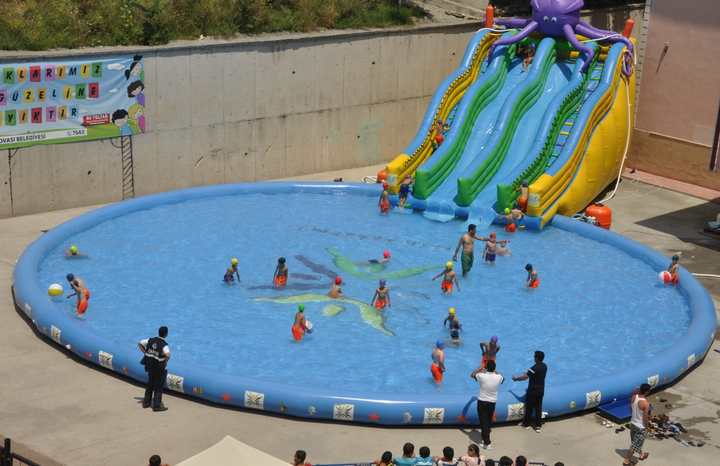 Dilovası’nda Aquapark Hizmete Başladı.