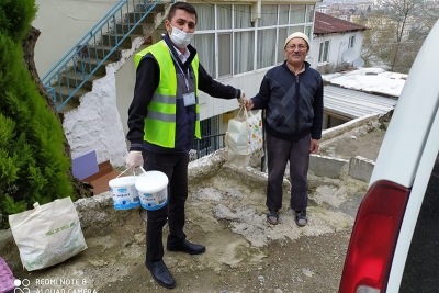 Darıca Belediyesi ihtiyaç sahiplerinin yardımına koşuyor