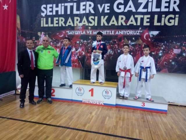 DARICA SAKARYA’DA KÜRSÜDE