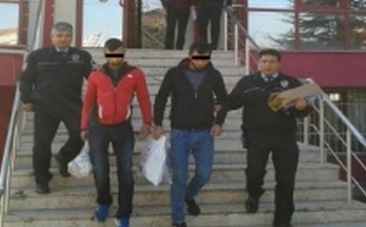 Darıca'da  polis onları suçüstü yakaladı!