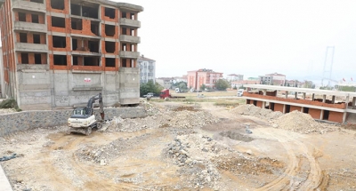 Diliskelesi halı saha ve sosyal tesis inşaatı başladı 