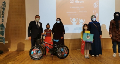 Dilovası’nda 23 Nisan kutlamaları evlere taşındı 