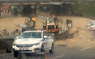 Dilovasında duvar çöktü