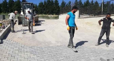 Dilovası’nda yollar bakımdan geçiyor! 