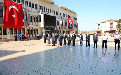 Dilovası'nda Zafer Bayramı coşkusu 