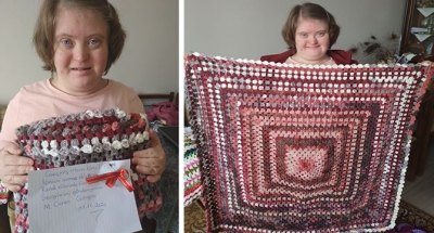 Down sendromlu Ceren kendi ördüğü battaniyeyi İzmir’e gönderdi