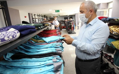 Elden Ele Gönül Çarşısı ihtiyaç sahibin yanında