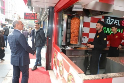 “Esnaf ve sanatkarlarımızın her zaman yanındayız”