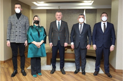 ev sahipliği yapmaya hazırız   