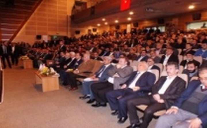 Fatih Erbakan Gebze'de konuştu.