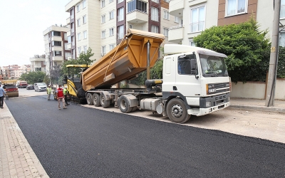Fen İşlerinden sıfır asfalt çalışması