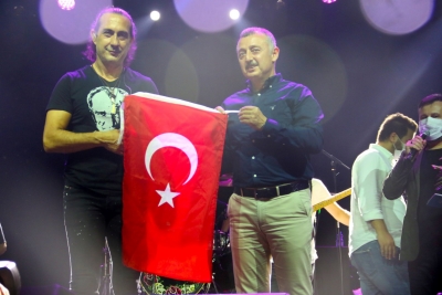 Gebze 30 Ağustos coşkusunu Kıraç ile yaşadı