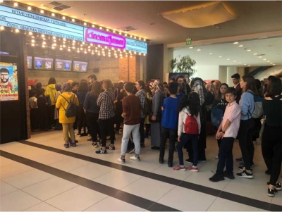 Gebze Center Cinemaximum’da Karlar Ülkesi Kuyruğu  