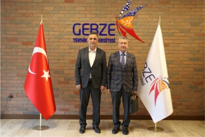Gebze Teknik Üniversitesi Rektörü, Tarihçi Rıdvan Şükür'ü misafir etti.