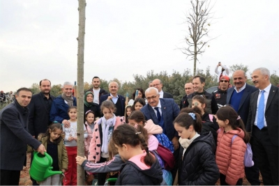 Gebze’de fidanlar toprakla buluştu  