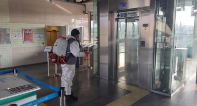 Gebze’de halk otobüsleri dezenfekte ediliyor